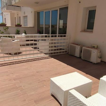 Spuma Di Mare Aparthotel Gallipoli Buitenkant foto